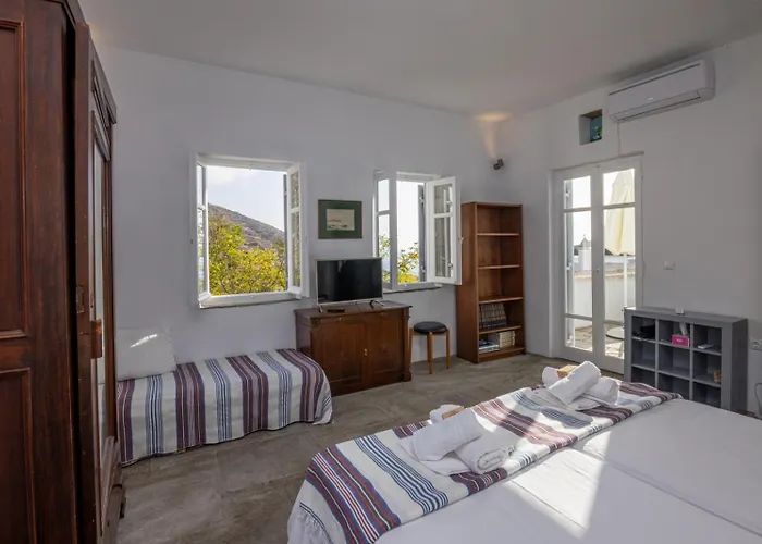 Villa Tina & Miltos Kariá