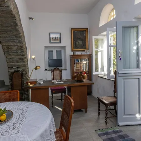 Tina & Miltos Villa